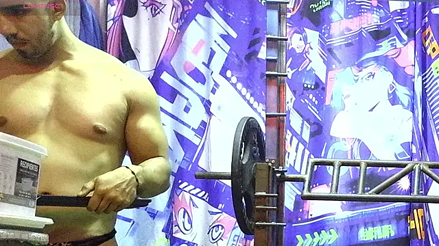 Liam forest  online show from April 13, 10:37 pm