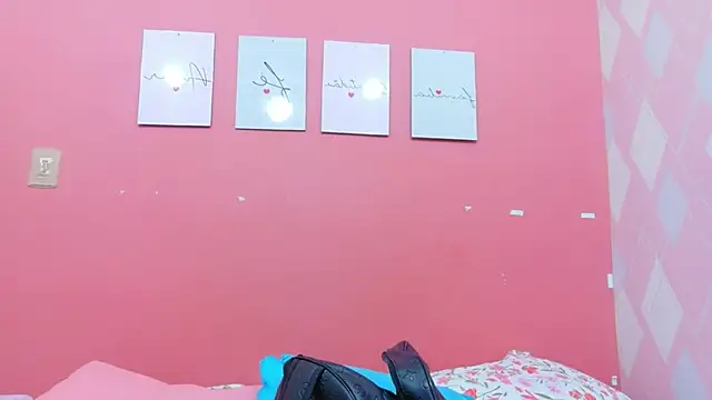 little beillis online show from November 20, 1:11 pm