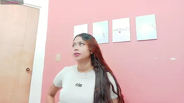 little beillis online show from December 18, 1:06 pm