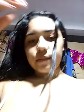 Snapshot of nena_a11 chatting on October 26, 4:51 am nena a11 online show from October 26, 4:51 am