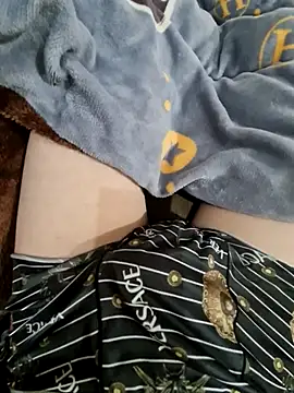 Snapshot of Boyshow88 chatting on January 6, 3:27 pm Boyshow88 online show from January 6, 3:27 pm