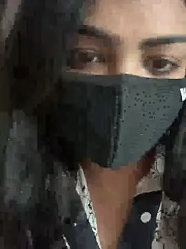 Snapshot of Theindian_Barbie chatting on January 11, 3:39 pm Theindian Barbie online show from January 11, 3:39 pm