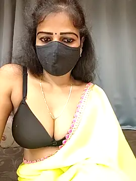 Snapshot of Misss-julli chatting on September 21, 5:36 pm Misss-julli online show from September 21, 5:36 pm