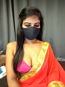 Snapshot of Misss-julli chatting on March 8, 11:52 pm Misss-julli online show from March 8, 11:52 pm