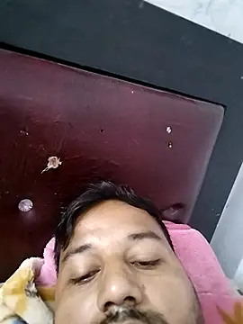 Snapshot of sumit_19 chatting on November 8, 12:22 am sumit 19 online show from November 8, 12:22 am