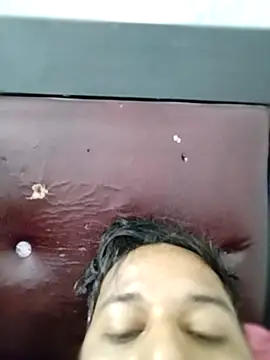 Snapshot of sumit_19 chatting on November 26, 1:17 am sumit 19 online show from November 26, 1:17 am