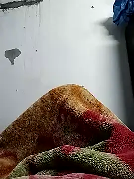 Snapshot of sumit_19 chatting on December 22, 5:54 pm sumit 19 online show from December 22, 5:54 pm