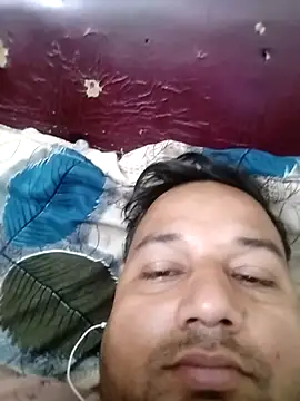 Snapshot of sumit_19 chatting on February 20, 5:35 pm sumit 19 online show from February 20, 5:35 pm