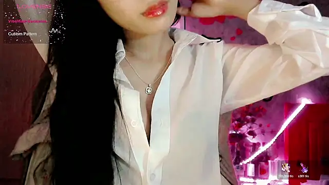 Suken 1x online show from December 3, 6:28 pm