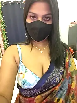 Snapshot of hoty_sonali chatting on October 13, 1:33 pm hoty sonali online show from October 13, 1:33 pm