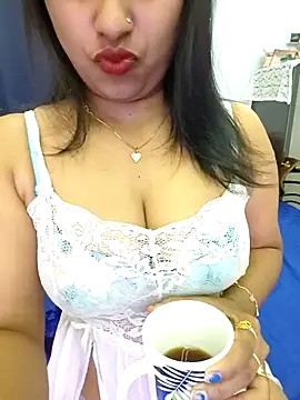 hoty sonali online show from November 5, 12:32 am