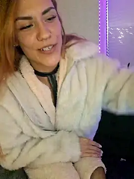 SlimBellaa online show from October 11, 9:35 pm