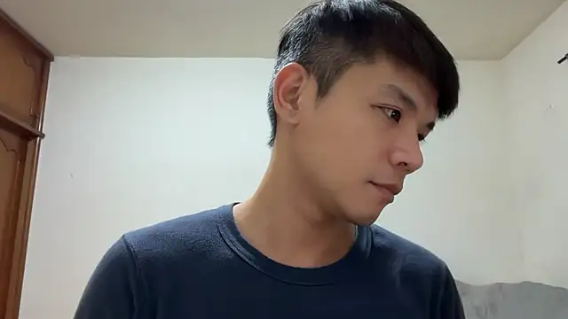 Foxfoxfox4 online show from March 14, 2:55 pm