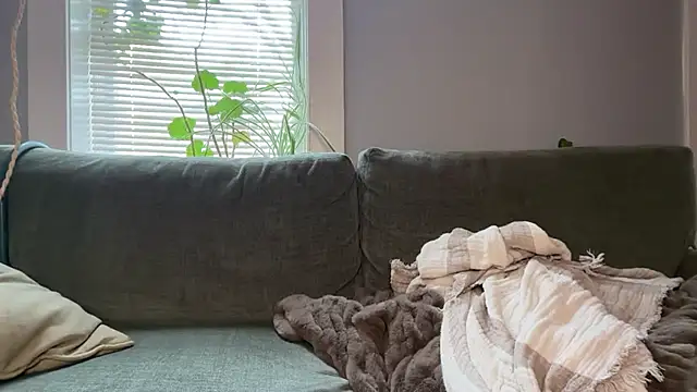 KandyHart online show from November 16, 6:35 pm