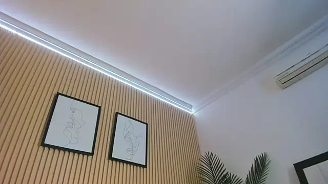 Brunette  boy online show from October 23, 3:50 am