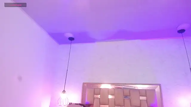 ScarlettRox online show from April 18, 7:51 pm