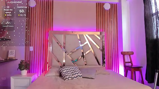 Snapshot of sweet_tamara_ chatting on September 10, 7:14 pm sweet tamara online show from September 10, 7:14 pm