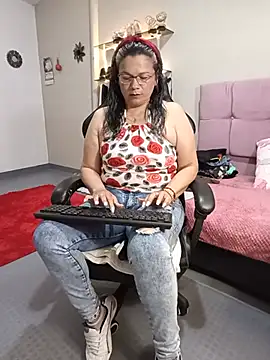 SolVegaNaciente online show from July 19, 1:53 am