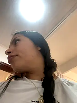 Mia garcia28 online show from December 2, 12:54 pm