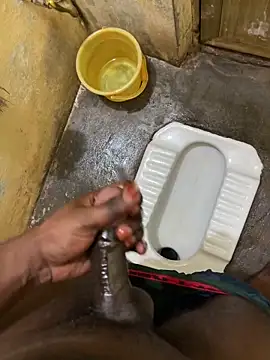 Snapshot of mrsaihotguy chatting on September 18, 1:18 am mrsaihotguy online show from September 18, 1:18 am