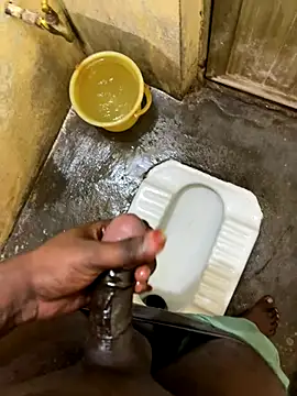 Snapshot of mrsaihotguy chatting on October 9, 12:41 am mrsaihotguy online show from October 9, 12:41 am