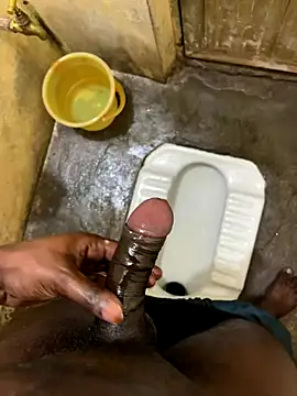 Snapshot of mrsaihotguy chatting on December 2, 1:22 am mrsaihotguy online show from December 2, 1:22 am