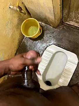 Snapshot of mrsaihotguy chatting on January 15, 1:54 am mrsaihotguy online show from January 15, 1:54 am