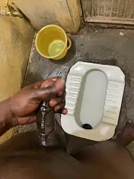 Snapshot of mrsaihotguy chatting on February 17, 3:25 am mrsaihotguy online show from February 17, 3:25 am