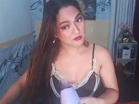 Alexandriasexycock4u online show from November 4, 1:48 am