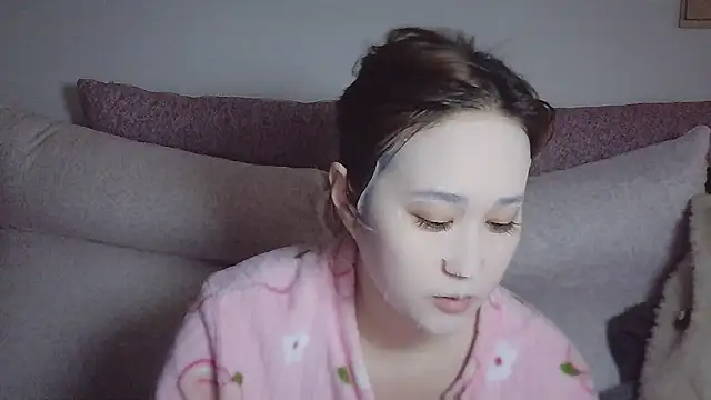 Belinda66 online show from April 4, 6:11 am