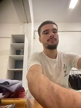 los freaky online show from September 19, 7:54 am