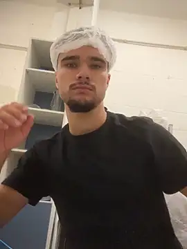 los freaky online show from October 5, 8:56 am