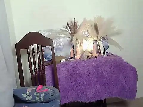 Madylinebigcock69 online show from October 26, 11:27 am