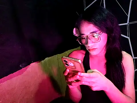 Snapshot of Madylinebigcock69 chatting on June 29, 7:14 pm Madylinebigcock69 online show from June 29, 7:14 pm