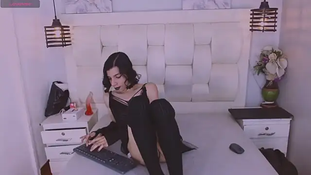 Atley Dolly online show from February 16, 10:39 pm