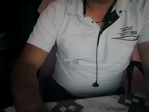 Snapshot of sexy_boy_hot_lund chatting on June 26, 9:57 am sexy boy hot lund online show from June 26, 9:57 am