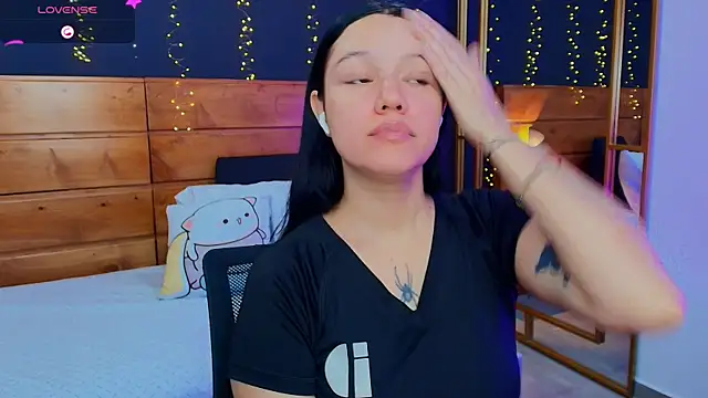 hanna kimura online show from February 23, 7:44 pm