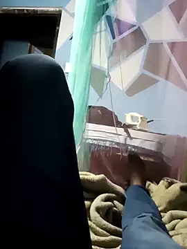 Snapshot of m11a2f3a4z5 chatting on March 6, 2:24 pm m11a2f3a4z5 online show from March 6, 2:24 pm