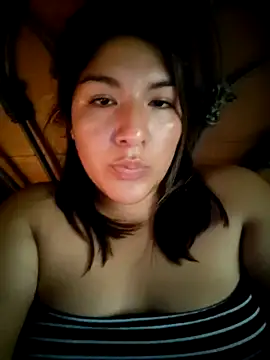 Snapshot of Maflorimi00 chatting on May 1, 10:03 pm Maflorimi00 online show from May 1, 10:03 pm