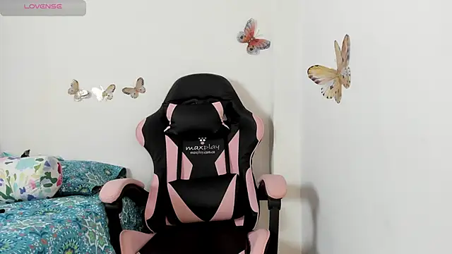 mari-ross online show from November 27, 2:13 am