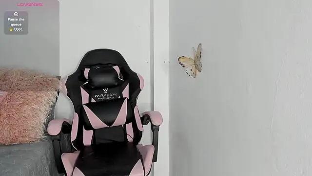 mari-ross online show from March 18, 1:42 am