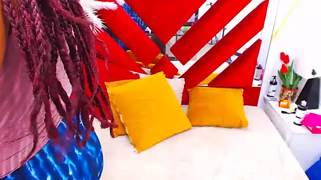 AmbarSmit online show from December 22, 9:01 pm