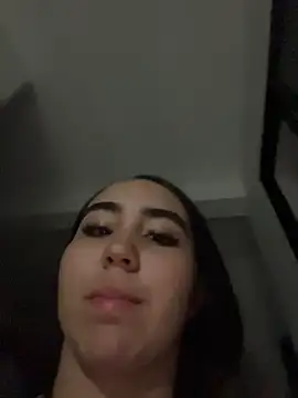 Snapshot of julieta_rosee chatting on April 1, 5:52 am julieta rosee online show from April 1, 5:52 am