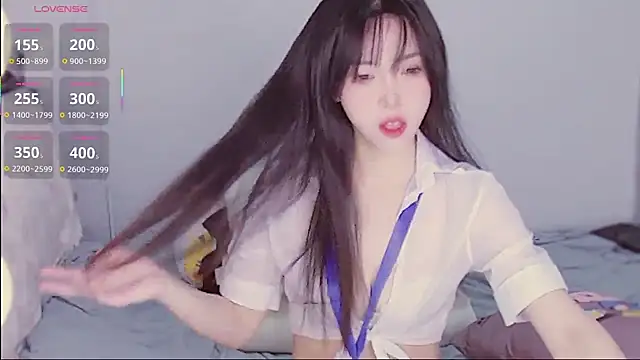 XiaoNana  online show from February 6, 2:49 am