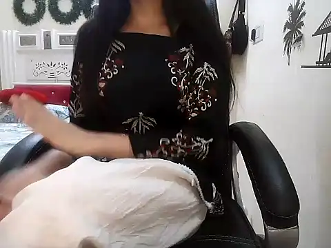 Simranjeet kaur26 online show from April 16, 7:14 pm