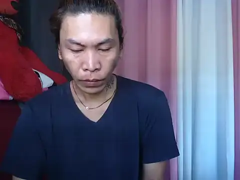 YourTopweng online show from March 18, 2:04 am