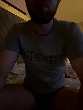 naughtycoupl98 online show from September 18, 12:01 am