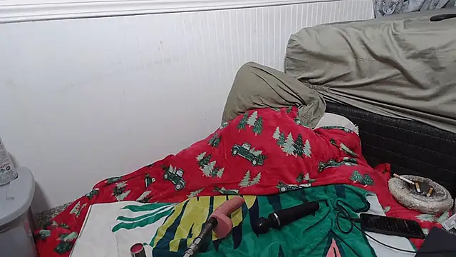 amymatthews92 online show from December 19, 3:57 am