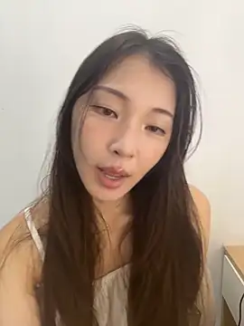 SkylerMoon online show from April 13, 1:55 am