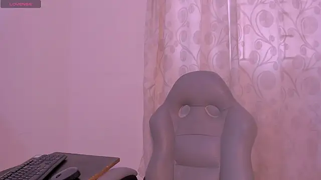 Faver  online show from October 31, 12:06 pm